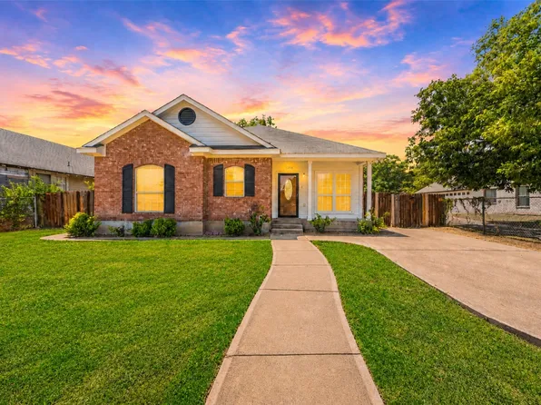 1206 N 15th St, Waco, TX 76707