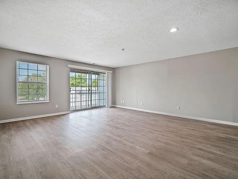 Cherry Tree Village Apartments — Photo 25
