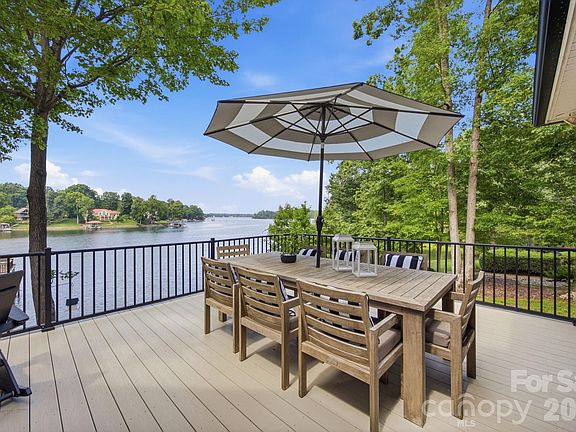2nd image of 131 Long Cove Ln