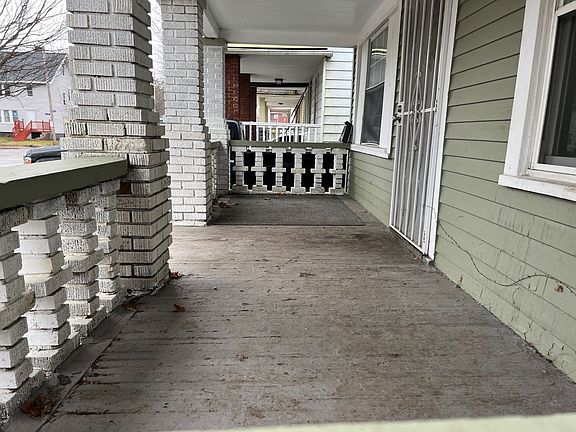 2nd image of 12022 Griffing Ave #Dn