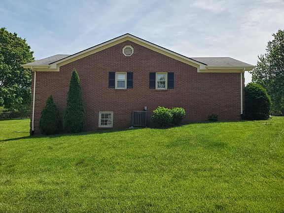 4th image of 195 Timberlane Ct