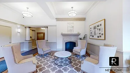 Rented by R New York