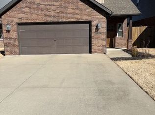 3104 SW Riverstone Ave, Bentonville, AR 72713