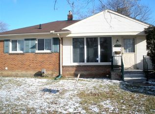 26250 Marlene St, Roseville, MI