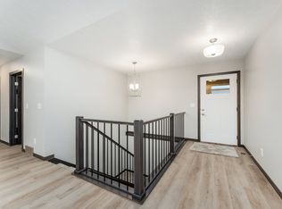 7201 E 45th St, Sioux Falls, SD 57110