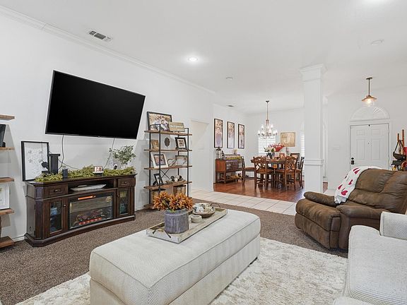 3rd image of 1633 Morris Ave