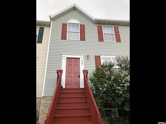 3rd image of 2841 S Kilt Rock Ct