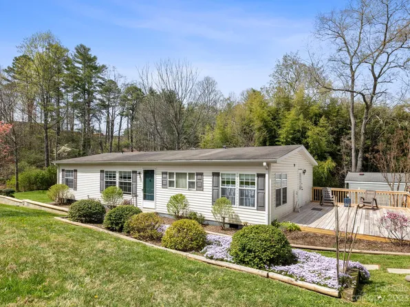 19 Brandon Ln, Weaverville, NC 28787