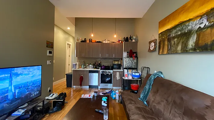 Rented by Nooklyn NYC LLC | media 28