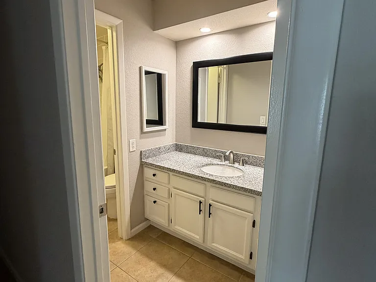 1905 E University Dr #137 — Photo 8