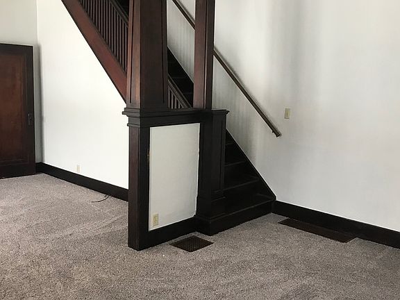 3rd image of 17 Park Ave #19