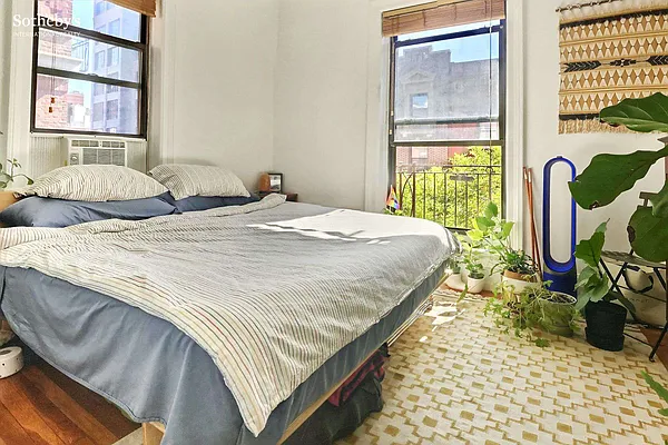 Rented by Sotheby's International Realty | media 8