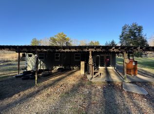 51 Ed Hankins Rd, Erin, TN 37061