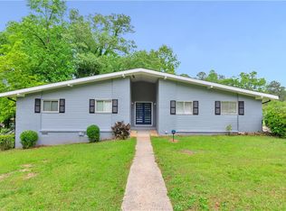 4553 Sahara Dr SW, Atlanta, GA 30331