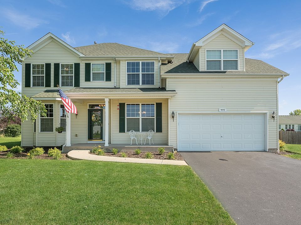 ~Welcome to 995 White Plains Lane~