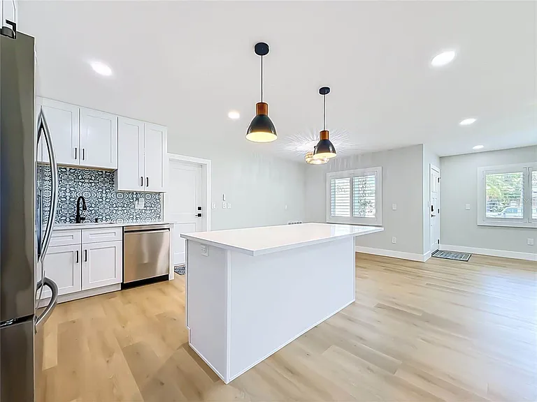 3602 Casablanca Ave — Photo 22