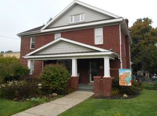 202 S 7th Ave, Clarion, PA 16214