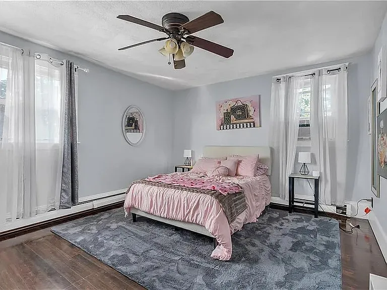 112 Brewster St #3 — Photo 6