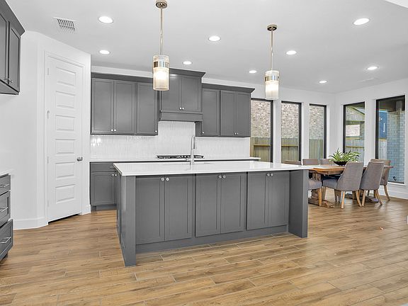 2nd image of 8727 Blue Coral Ln