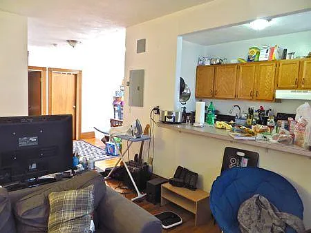 89 E Brookline St #4