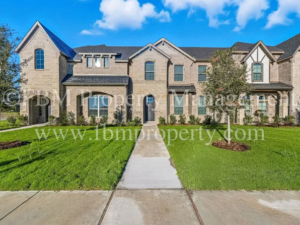 1793 Ethereal Ln, Waxahachie, TX 75165