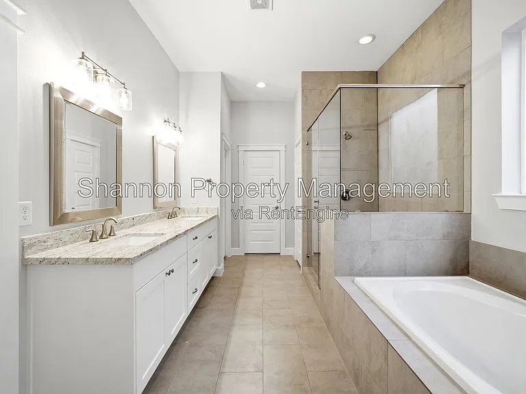 4208 Koehler St #A — Photo 21