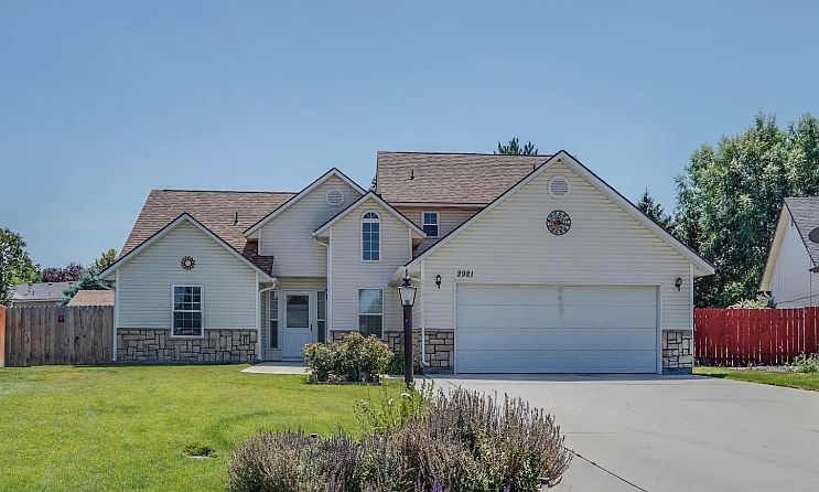 1st image of 2921 Sheffield Ln