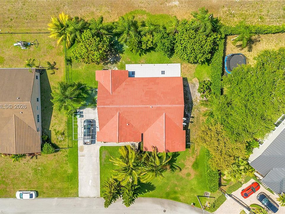 1st image of 15241 SW 150th St