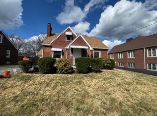 184 Gladstone St, Campbell, OH