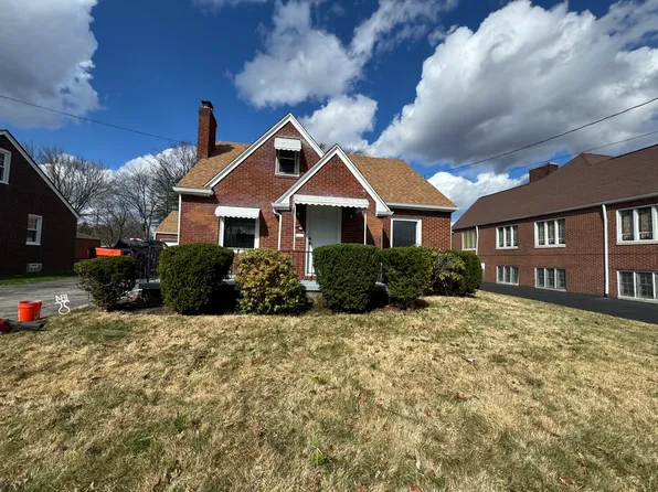 184 Gladstone St, Campbell, OH 44405