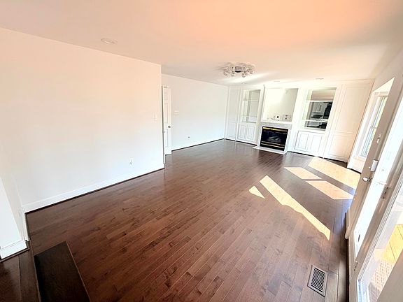 2nd image of 43549 Coal Bed Ct