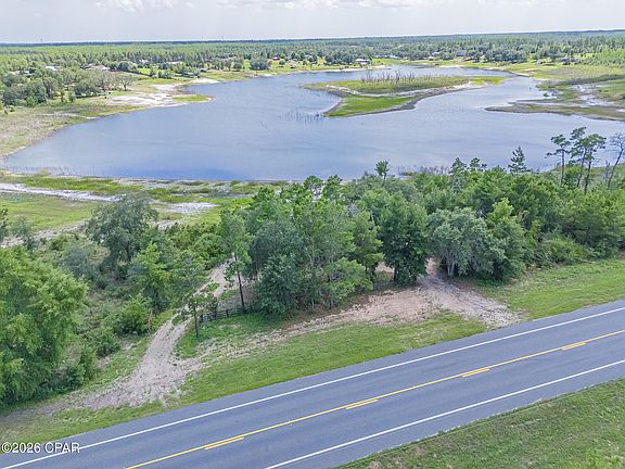 4th image of 456 E Highway 20