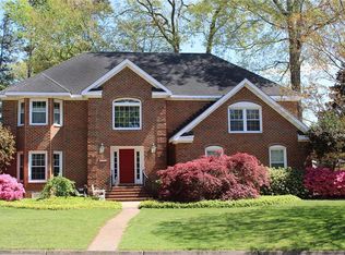 1209 Smith Cove Cir, Virginia Beach, VA 23455