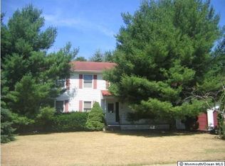 18 Spicy Pond Rd, Howell, NJ 07731