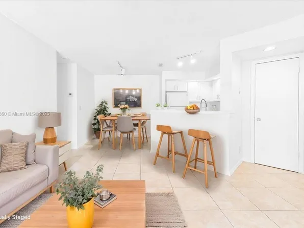 3420 Pinewalk Dr N APT 713, Pompano Beach, FL 33063