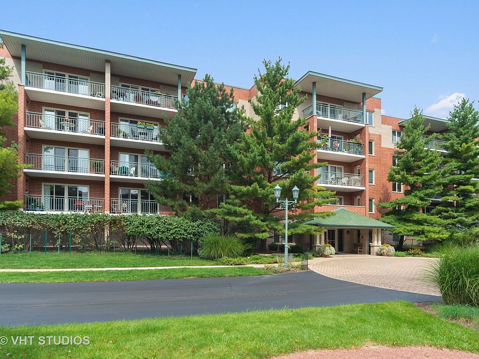 1st image of 3940 W Bryn Mawr Ave APT 204