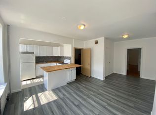 19 Newell St FLOOR 2, Brooklyn, NY 11222