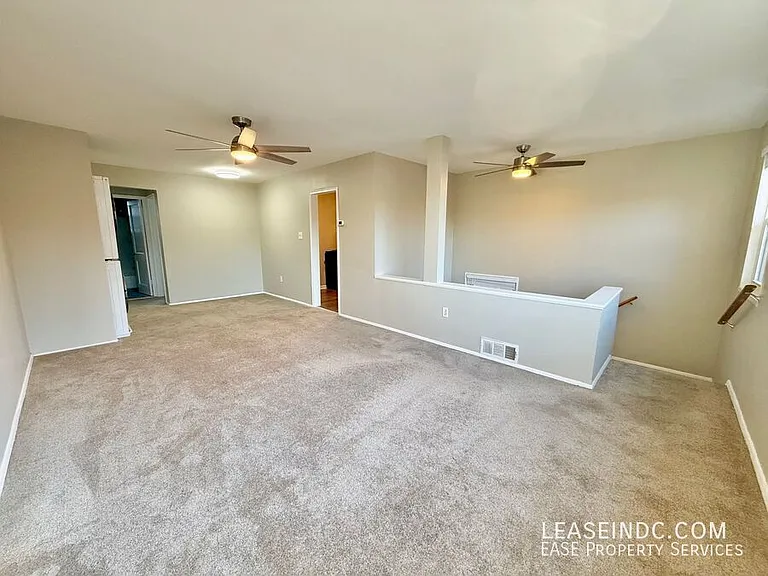 4407 2nd St NE #2 — Photo 5