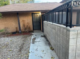 5060 Village Dr, Las Vegas, NV 89142