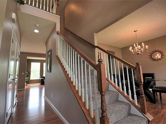 3rd image of 9088 Jody Lynn Ln