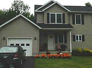 216 Christopher Cir, Oswego, NY 13126