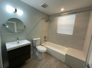 1100 10th St #20, Miami Beach, FL 33139