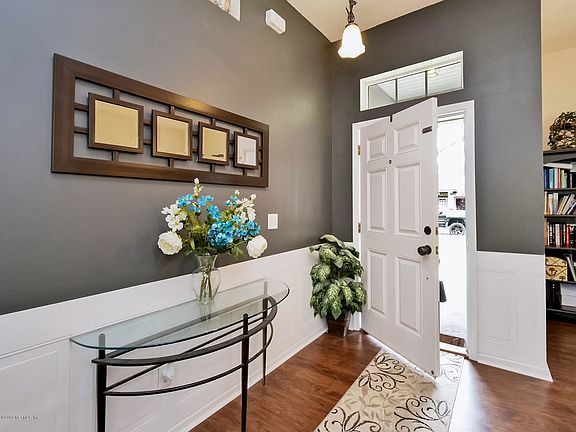 3rd image of 10779 Stanton Hills Dr E