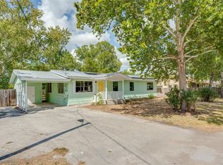 4948 Crossover Rd, San Marcos, TX 78666