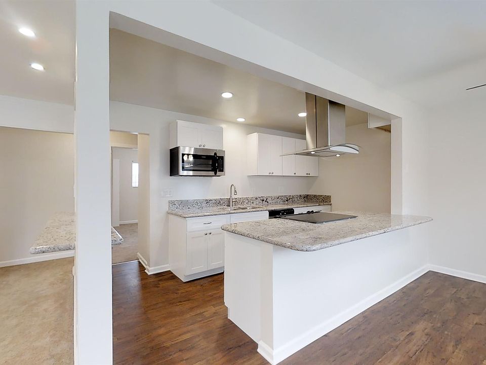 1st image of 2018 Nelson Ave APT C