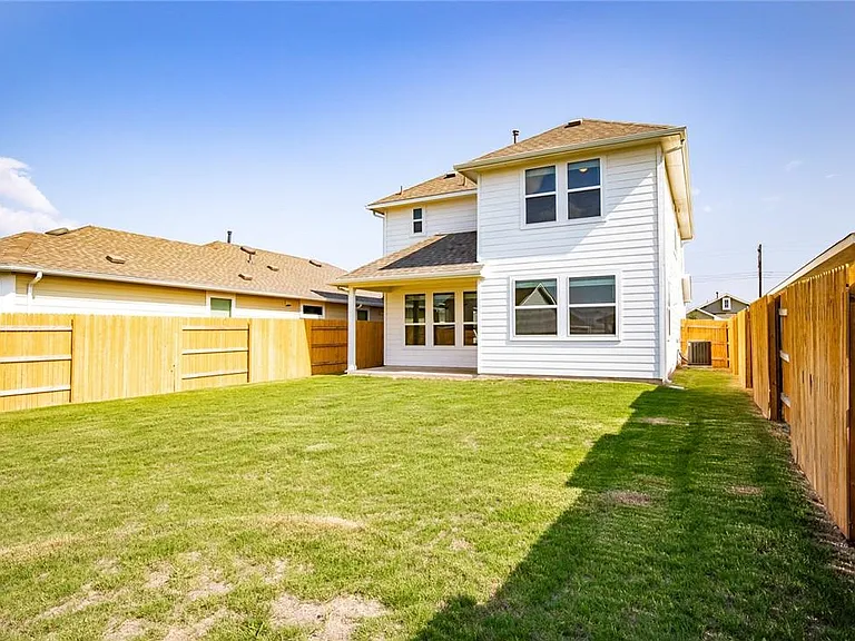 226 Trailside Ln — Photo 27