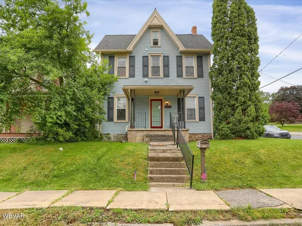 2137 Riverside Dr S, Williamsport, PA 17702