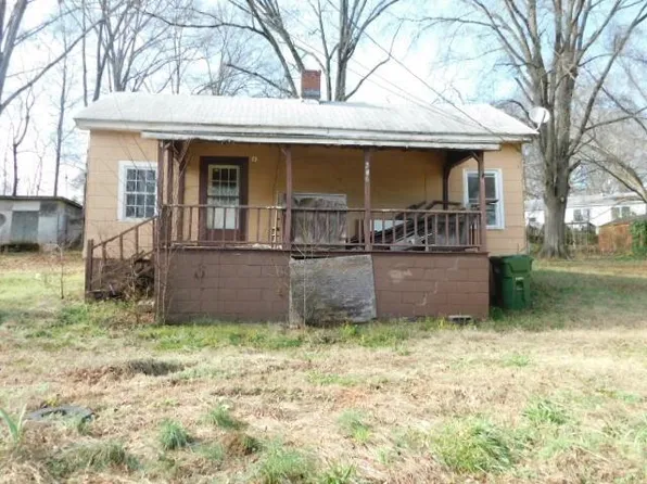 206 Westview Dr, Jonesville, SC 29379