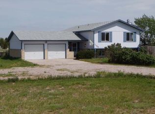 1185 Carpenter Pl, Cheyenne, WY 82009