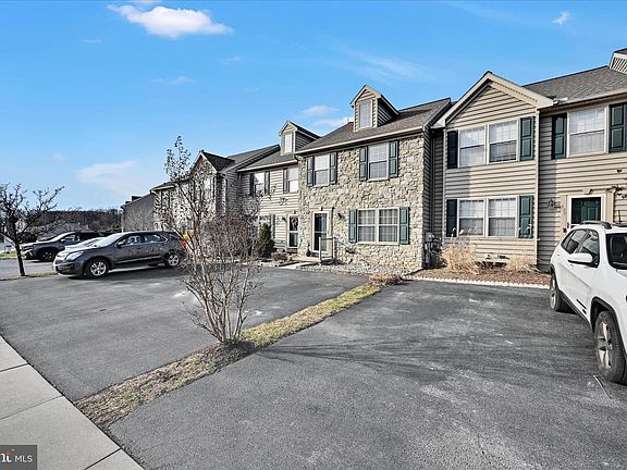 4th image of 429 Indian Rock Cir